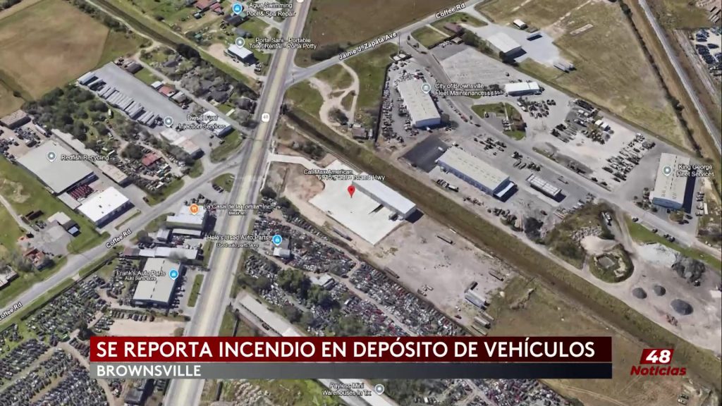 Intenso Incendio En Depósito De Vehículos En Brownsville Brownsville