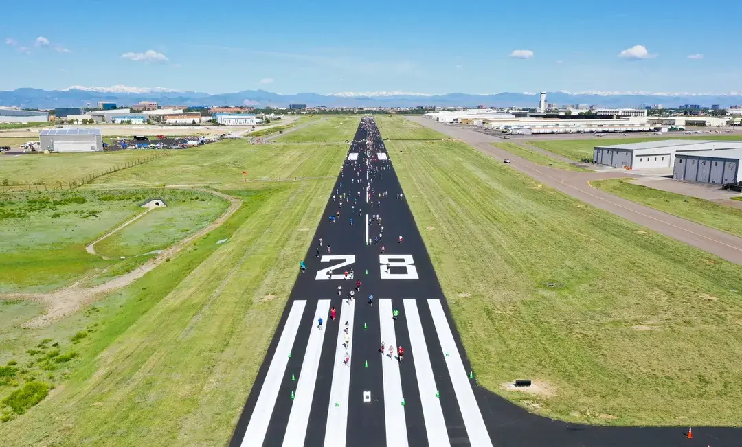 ¡Revive la Experiencia Única de la Carrera 5K en el Aeropuerto Centennial de Colorado!