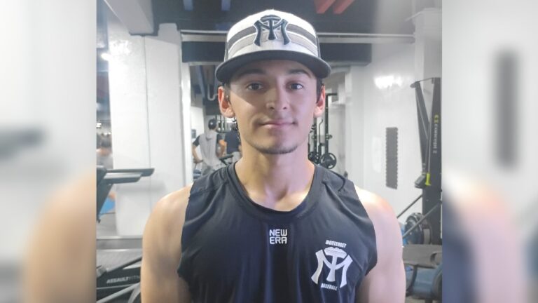Javier Macías y la Intensa Competencia en Sultanes de Monterrey