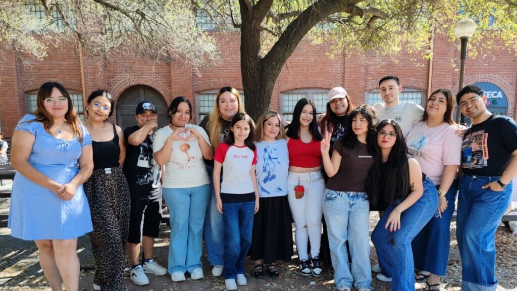 Sabrina Carpenter y Ariana Grande conquistan Monterrey en un emocionante encuentro de fans