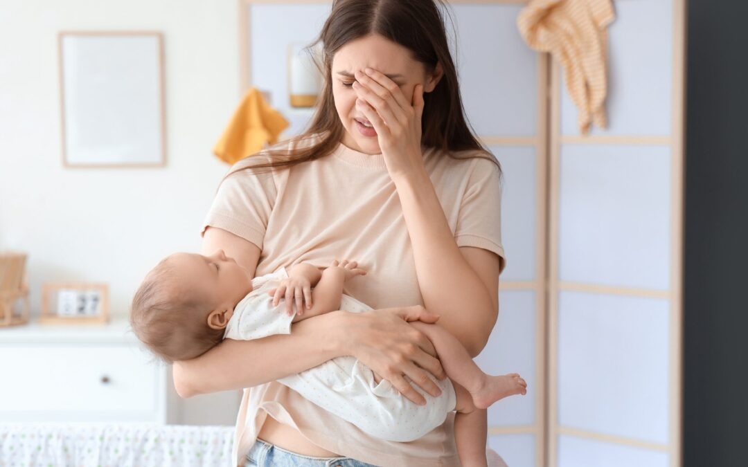 La Depresión Posparto: Un Desafío Latente para Madres Latinas en el Mes de la Mujer