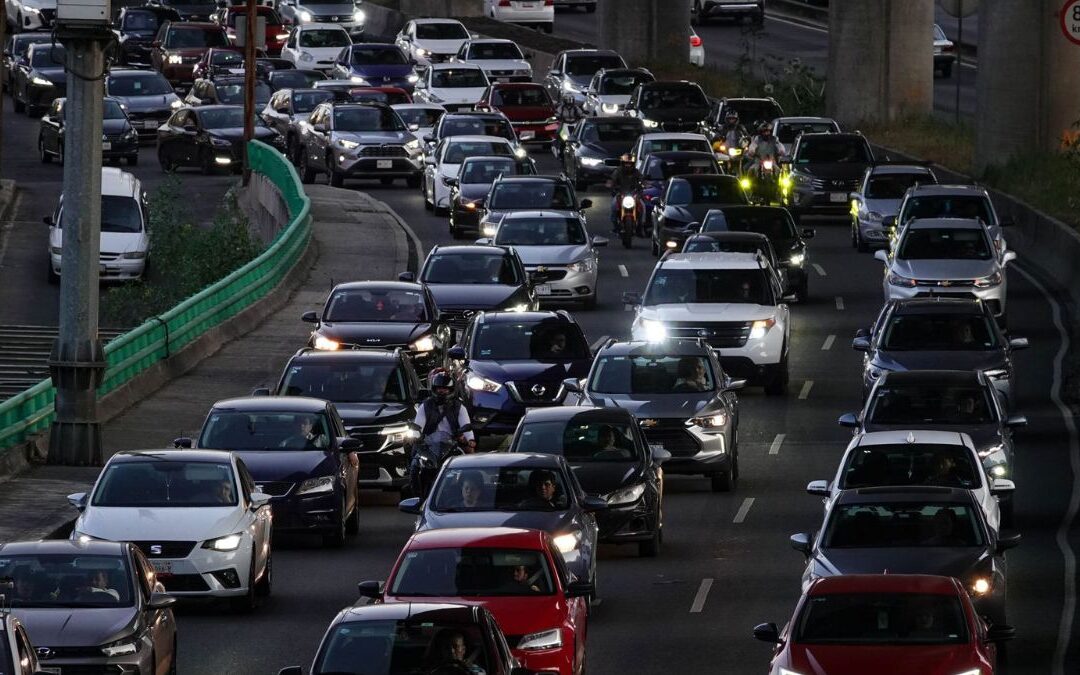 Restricciones Vehiculares para Hoy No Circula en CdMx y Edomex: 26 de Marzo 2026