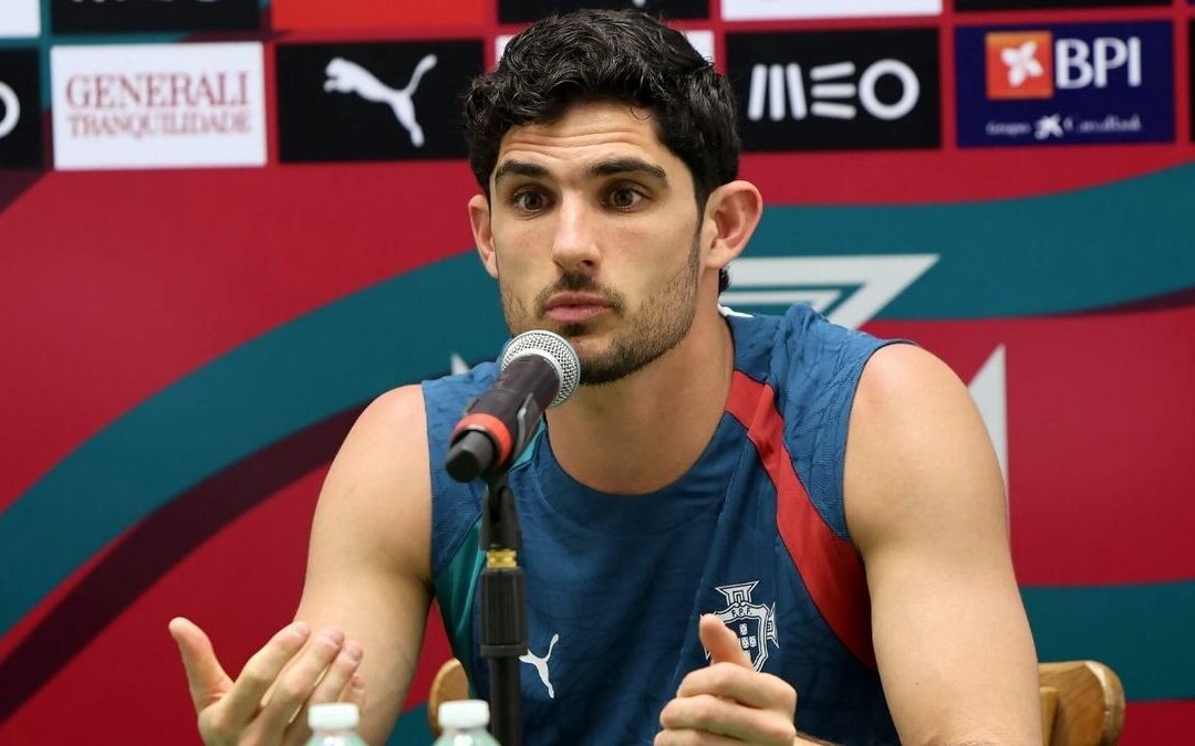 Raúl Jiménez recibe elogios de estrella portuguesa antes del enfrentamiento México vs Portugal