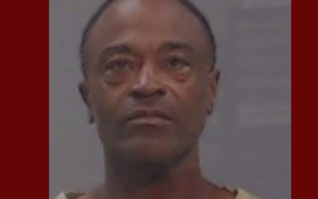 Detención en Midland: Hombre arrestado por intento de robo y agresión en Walmart