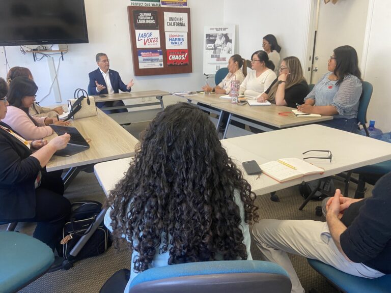 Trabajadores Agrícolas del Condado de Monterey Exigen Cambios Urgentes
