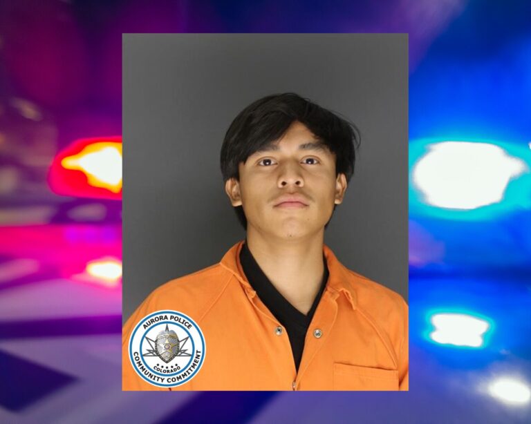 Tiroteo en Aurora: Arrestan a Joven de 19 Años por Intento de Homicidio en Parada de Autobús