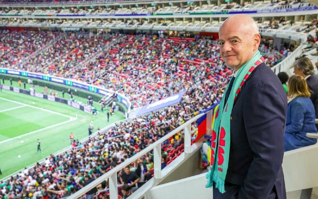 Infantino Ofrece Boleto para el Mundial en Guadalajara a Persona con Discapacidad