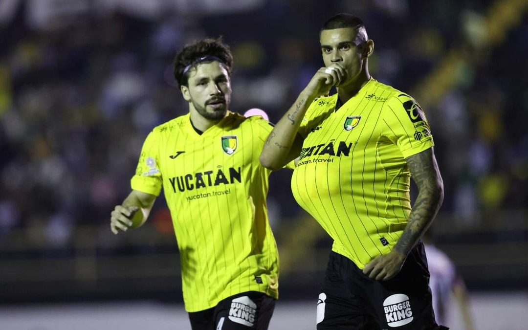Calerito Sorprende con Triplete: Venados FC Arrasa con Atlante en la Liga de Expansión