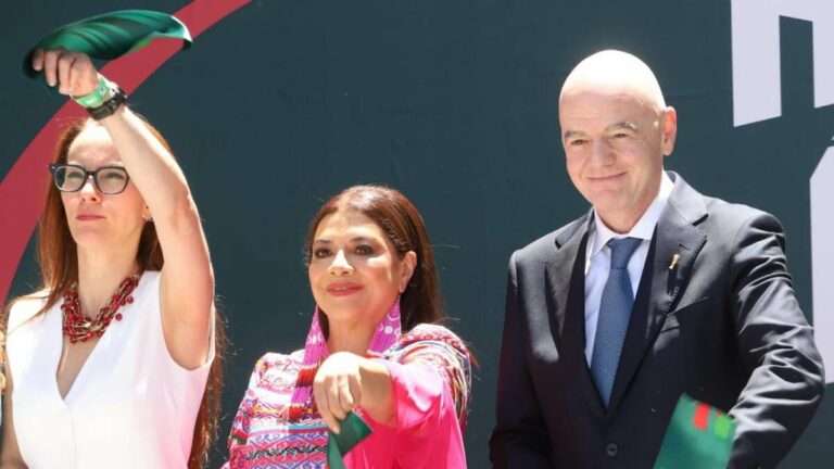 Gianni Infantino inaugura espectacular exposición del Mundial en Iztapalapa