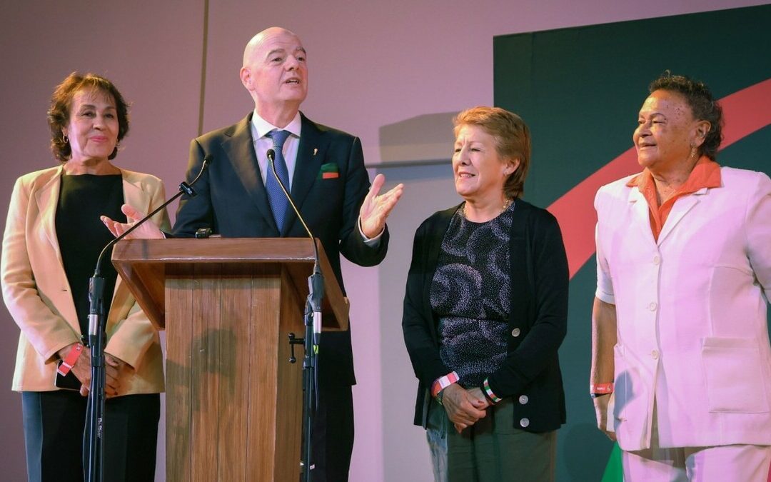 Infantino Celebra a las Pioneras Mexicanas del Mundial 1971; Brugada Insta a FIFA por Reconocimiento Oficial