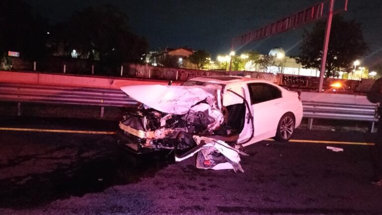 Trágico Accidente en la México-Pachuca: Volcadura Deja Dos Muertos
