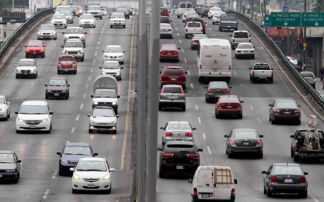 Eficiencia del Transporte Público en Nuevo León: Clave para el Éxito del Hoy No Circula