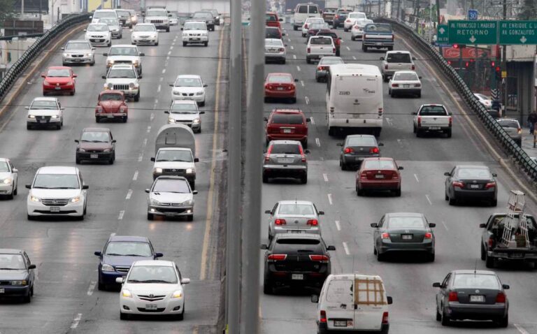 Eficiencia del Transporte Público en Nuevo León: Clave para el Éxito del Hoy No Circula