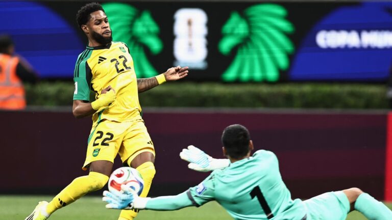 Seleccion de Jamaica se Prepara para el Repechaje Crucial: Palabras de Ronaldo Webster