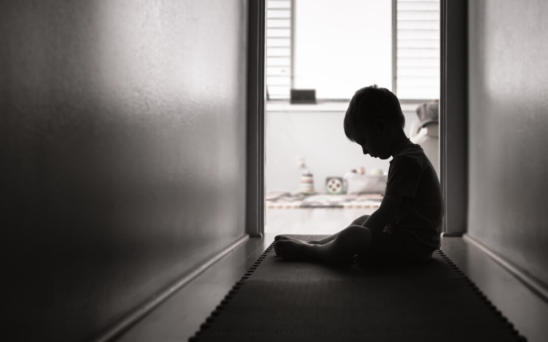 Demanda en San Diego Expone Negligencia Escolar en Caso de Abuso Infantil