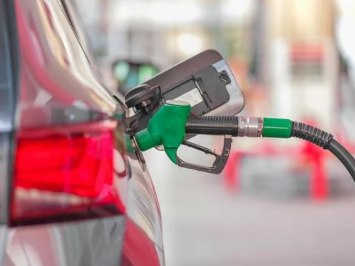 Precios de Gasolina en San Diego Aumentan por Tensiones en Medio Oriente