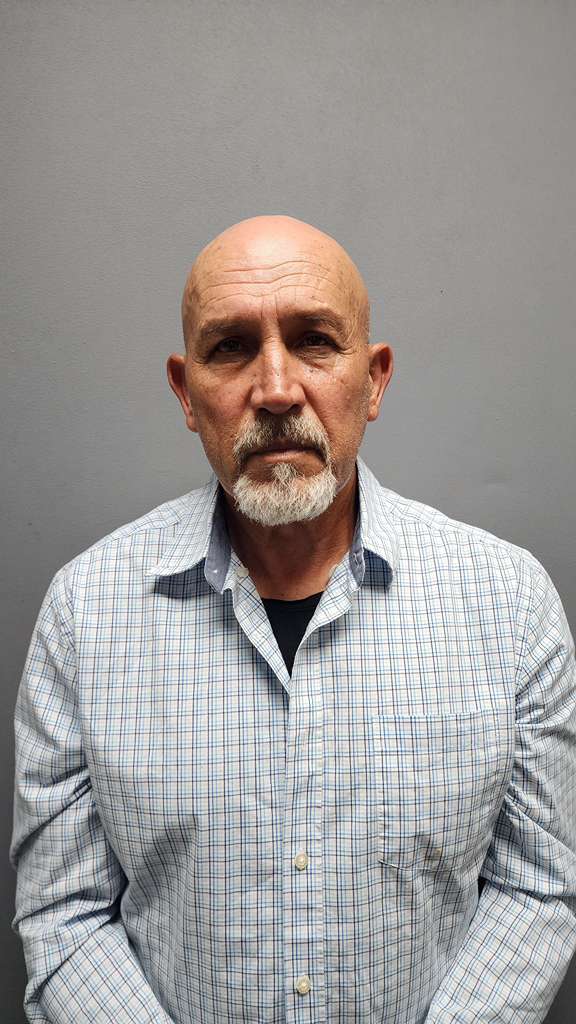 Arrestan a conductor tras atropellar y huir en Alamo