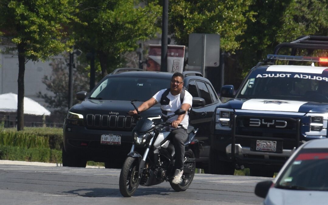 Hoy No Circula en CdMx y Edomex: Conoce Qué Autos No Circulan el 24 de Marzo de 2026