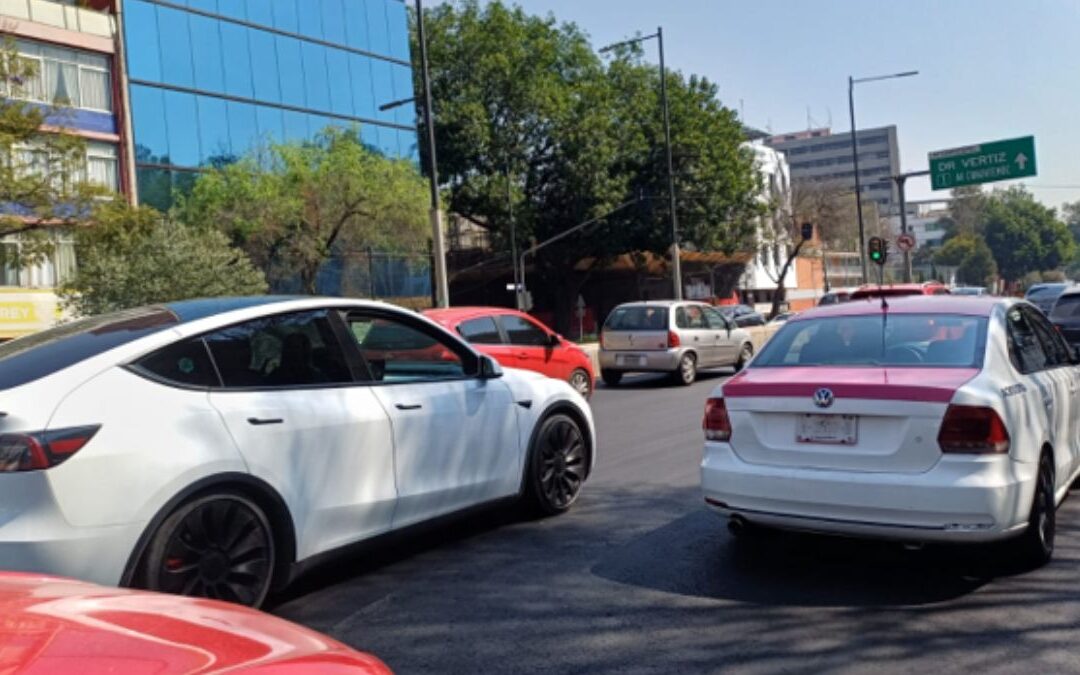 Hoy No Circula en CdMx y Edomex: Descubre qué Autos Descansan el 8 de marzo de 2026