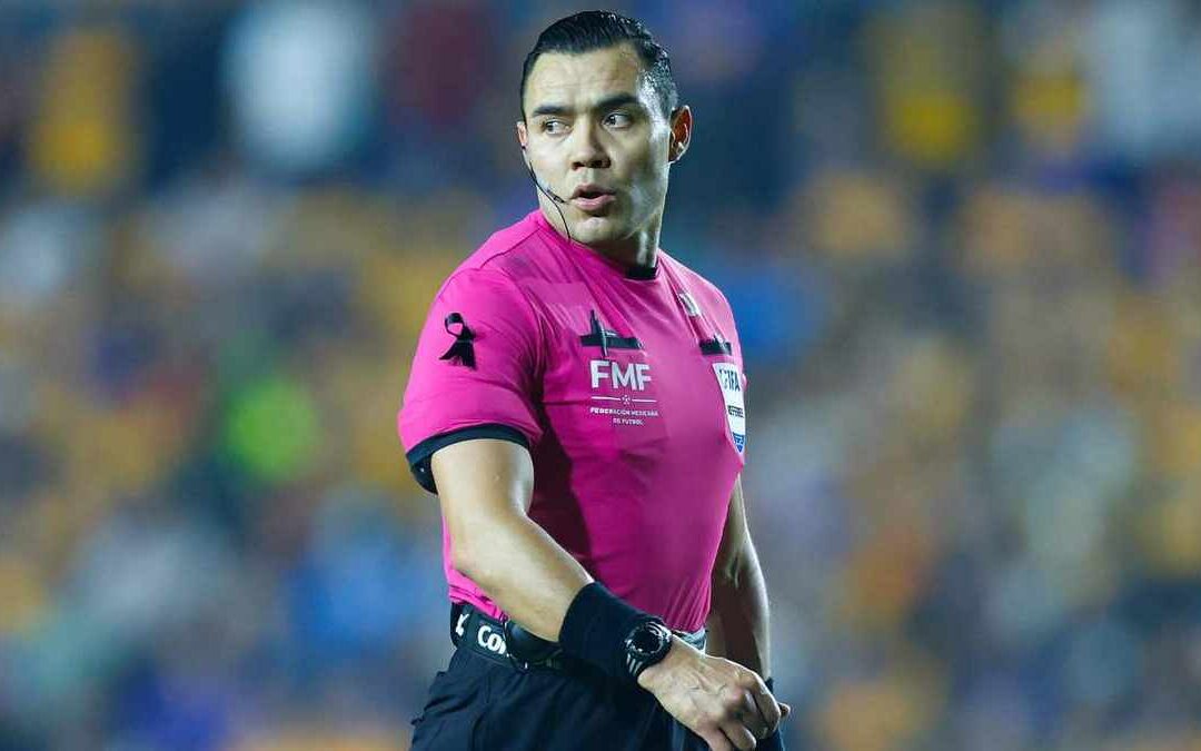 Gato Ortiz lidera las designaciones arbitrales en el juego Pumas vs Toluca de la Jornada 9