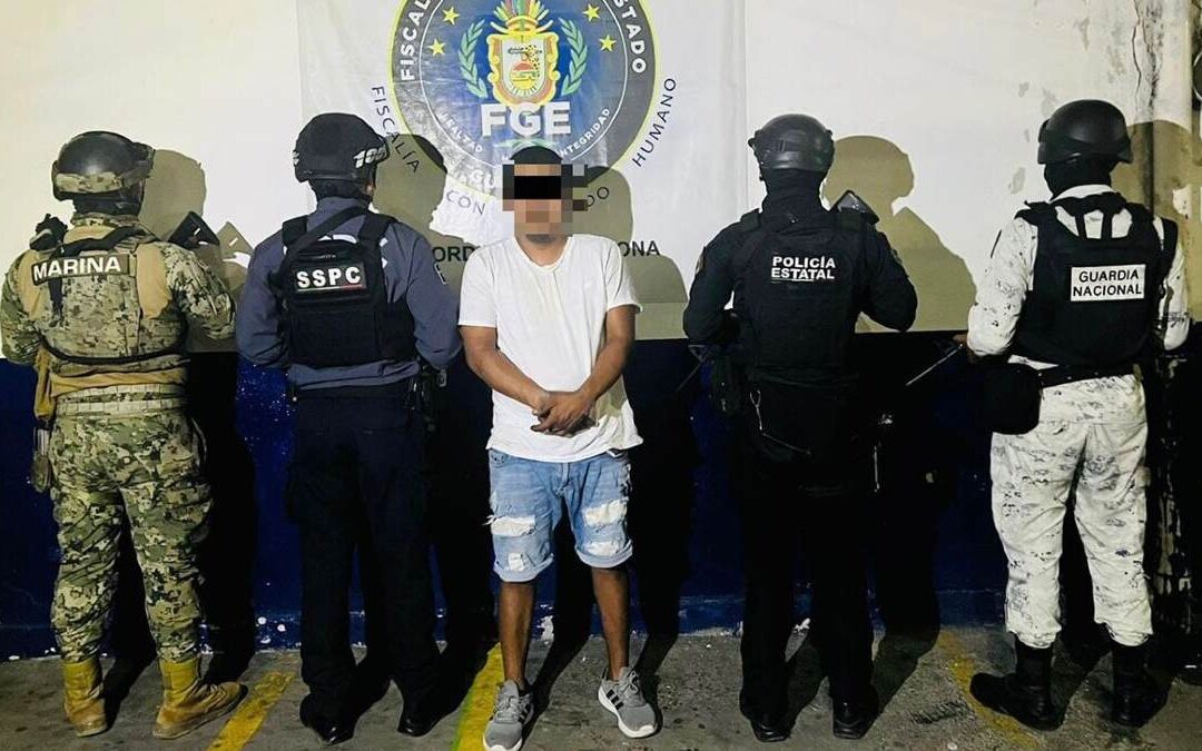 Accidente en Acapulco: Hombre Arrastrado por Auto Viraliza Video y Conductor es Detenido