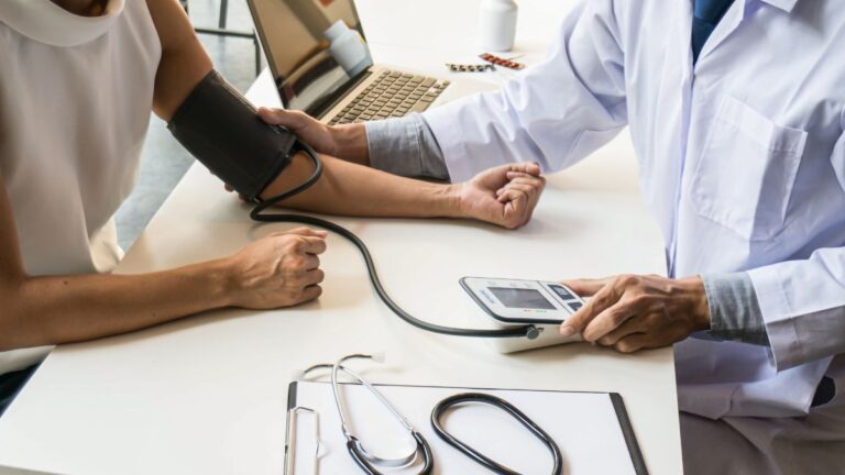 ¡Cuidado! Este Error Podría Invalidar tus Gastos Médicos Deducibles