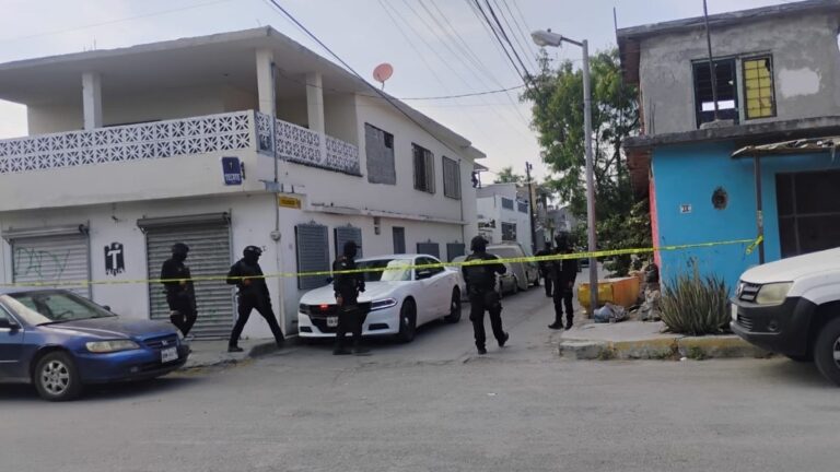 Impactante ataque armado en Monterrey: hombre herido de bala en Valle de Santa Lucía