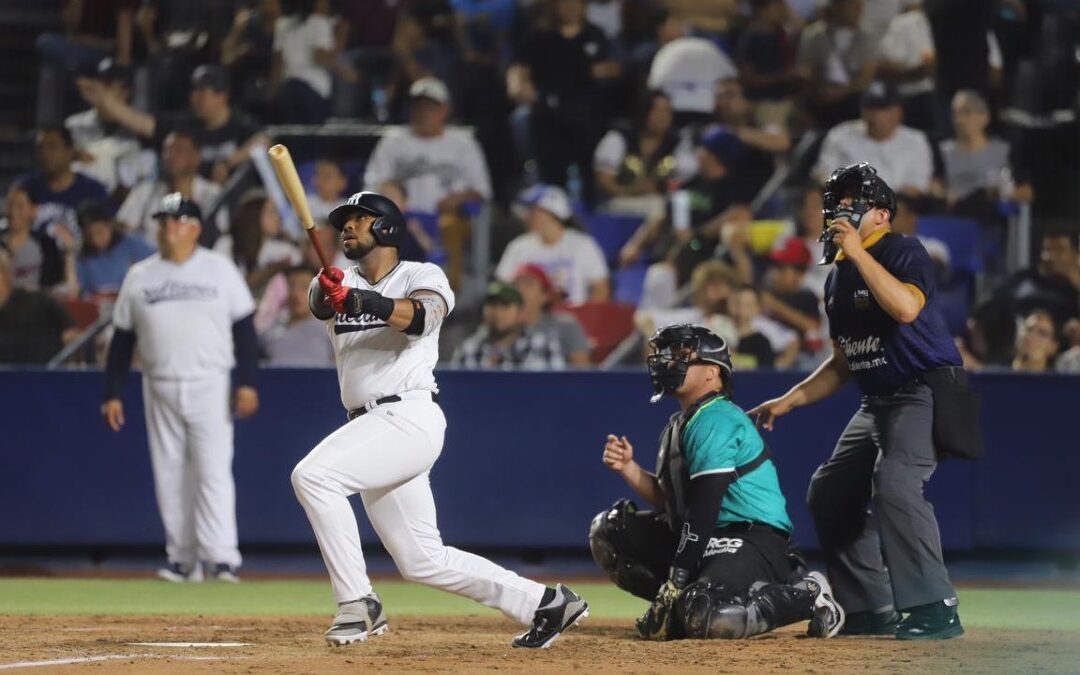 Clásico del Norte: Sultanes de Monterrey triunfa frente a Saraperos en emocionante pretemporada