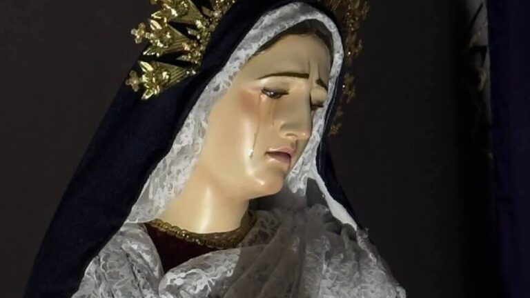 Asombroso Milagro: Virgen María Llora durante la Bendición del Pan en Coahuila