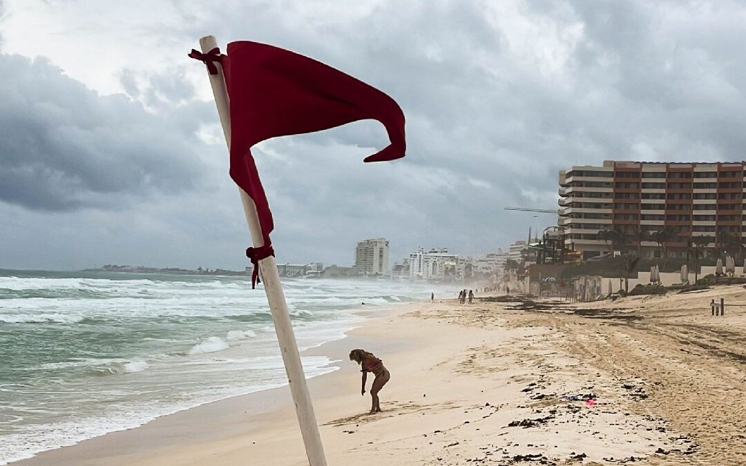 Tragedia en Playa Mimosa: Turistas chinos pierden la vida ahogados en Acapulco