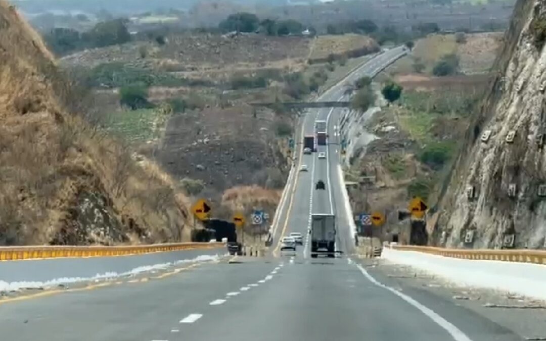 Autopista Colima–Guadalajara: Tráfico Fluido y Libre Durante Paro Nacional