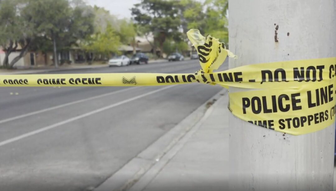 Violencia Doméstica en Las Vegas: Tiroteo Mortal y Herido Grave en Complejo Residencial