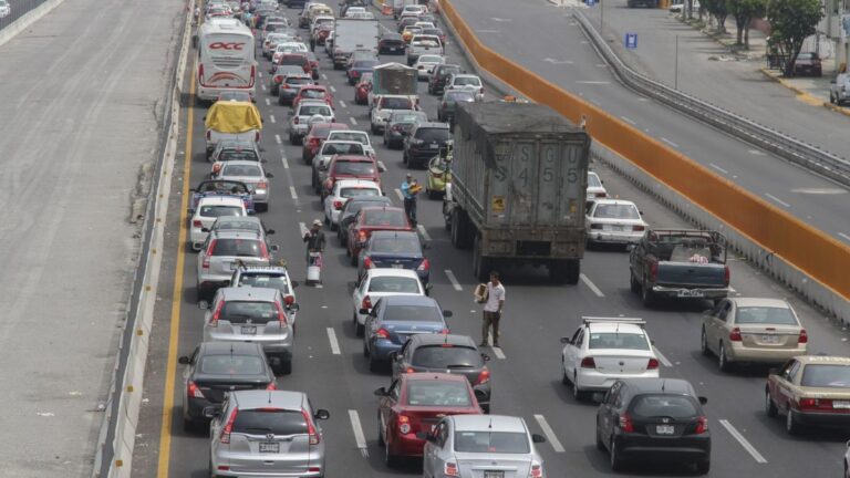 Actualizaciones en Vivo de la Autopista México-Puebla: Noticias de Choques y Cierres
