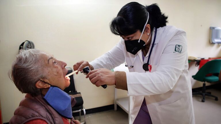 Fechas Clave para Obtener tu Credencial al Servicio Universal de Salud en CdMx