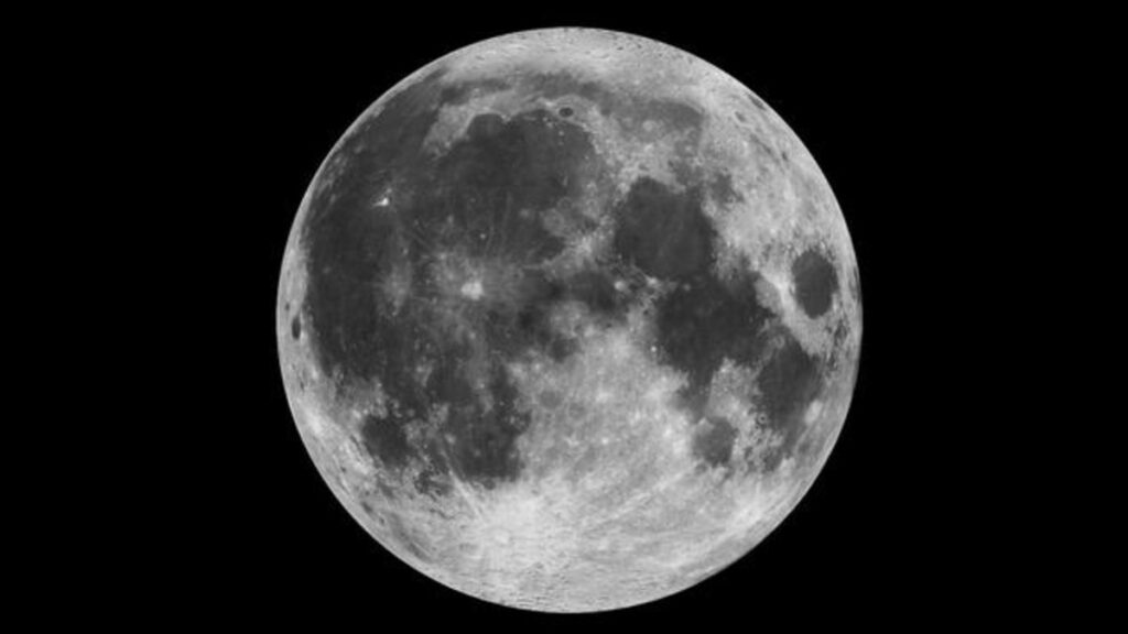Descubre Impresionantes Fotos de la Luna Capturadas por la Misión Artemis II