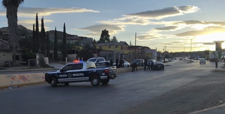 Accidentes viales en Ciudad Juárez dejan heridos graves en Camino Real y Norzagaray
