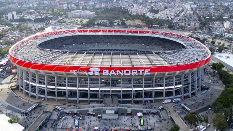 América vs Cruz Azul: Estacionamiento Agotado y Cierres Viales Confirmados