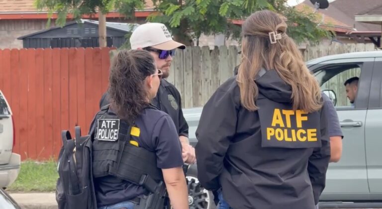 Incidente en preparatoria Rivera de Brownsville fue un reporte falso de arma en el plantel