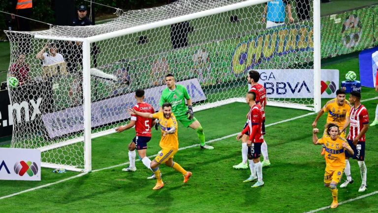 Tigres vs Chivas: Un Nuevo Capítulo en la Liguilla de la Liga MX