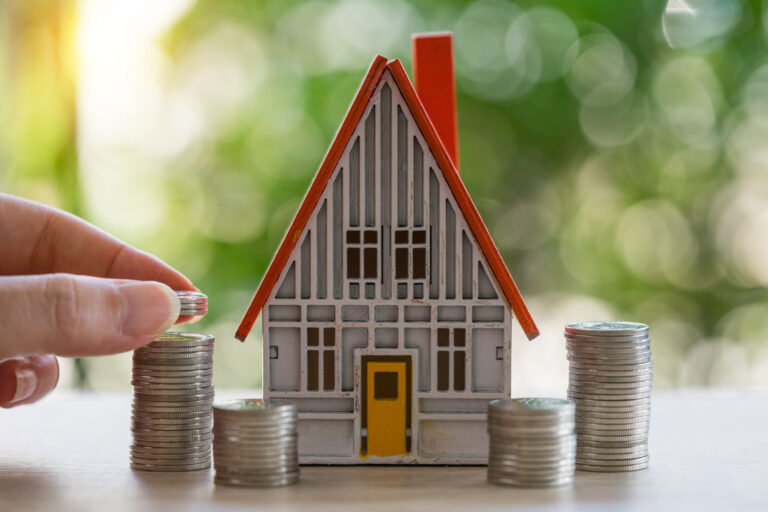 Revive el Mercado de Vivienda en Denver: Propietarios Optan por Vender a Pesar de Tasas Hipotecarias Bajas