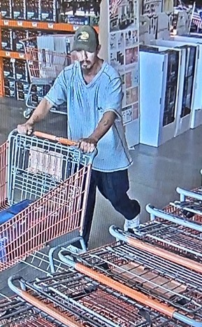 Crime Stoppers solicita ayuda para identificar a sospechoso de robos en Home Depot de Harlingen