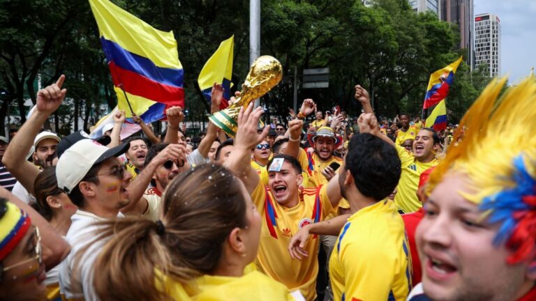 Uzbekistán vs Colombia en el Estadio Ciudad de México EN VIVO: manifestantes avanzan hacia el recinto deportivo