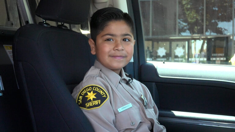 Sheriff por un Día: estudiante de Vista cumple su sueño en el Condado de San Diego