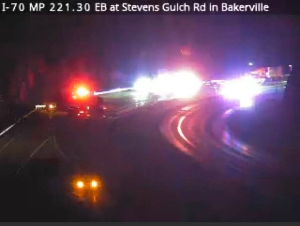 Accidente en la I-70 mantiene cerrado el carril este en el Túnel Eisenhower
