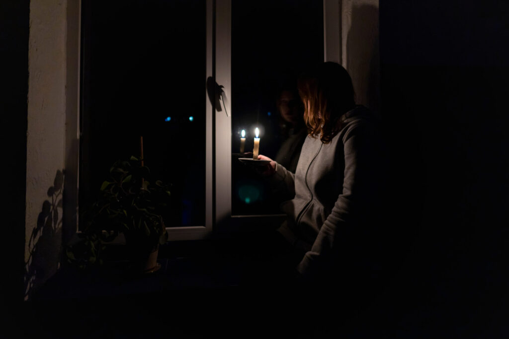 Corte preventivo de electricidad de PG&E deja a casi mil clientes sin servicio en Monterey