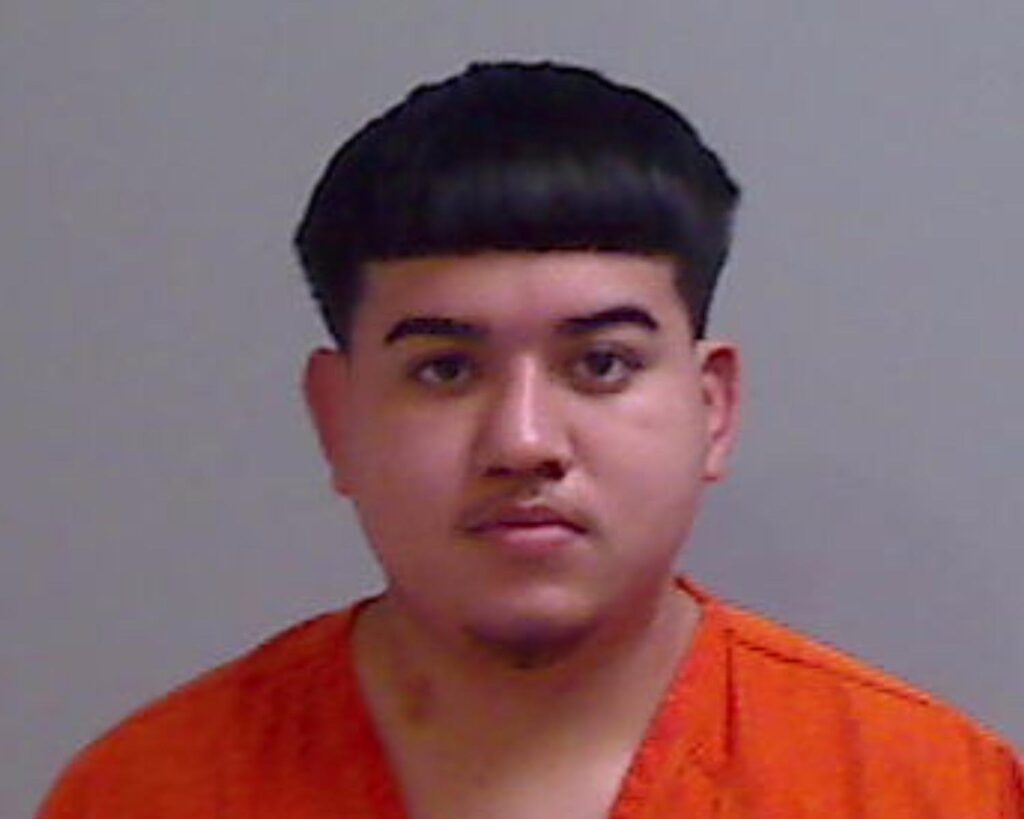 Arrestan a joven por presunto tiroteo que dejó a una mujer herida en Edinburg