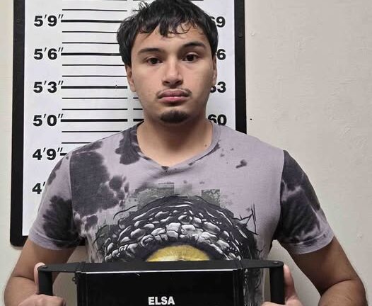 Arrestan a hombre en Elsa por presunta crueldad animal; enfrenta tres cargos
