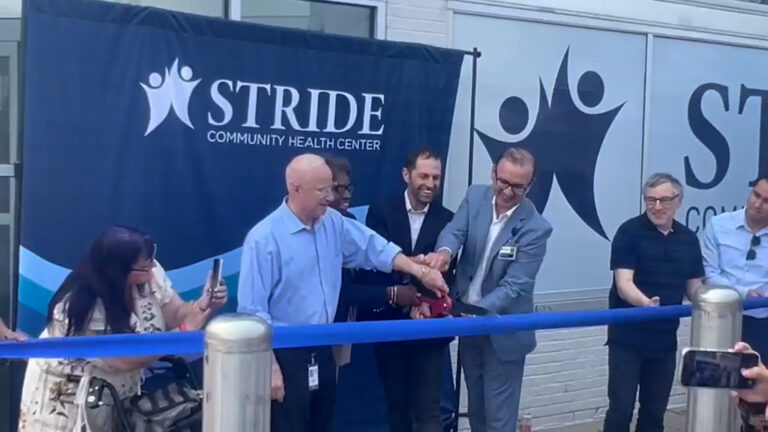 Clínica STRIDE en Aurora abre nueva sede para ampliar el acceso a atención médica