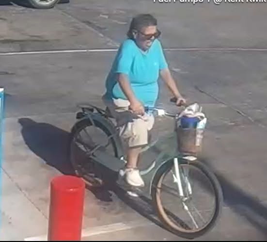 Identifican a mujer sospechosa de uso fraudulento de tarjetas bancarias en Midland