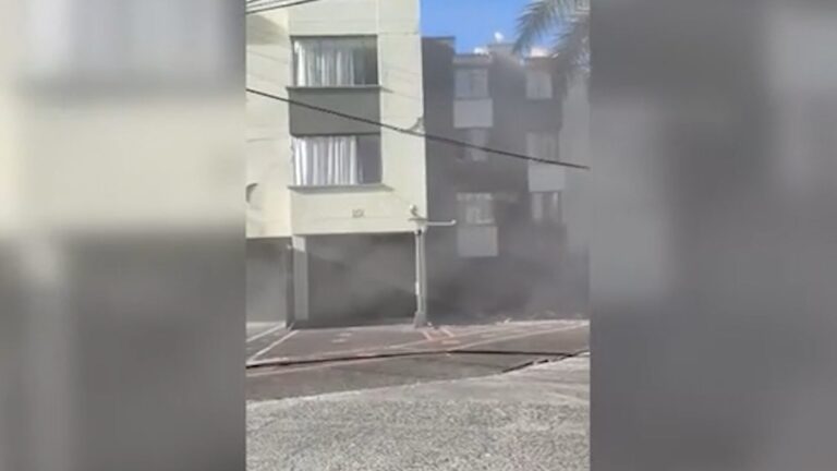 Sismo de magnitud 7.4 sacude Colombia y deja más de 20 muertos